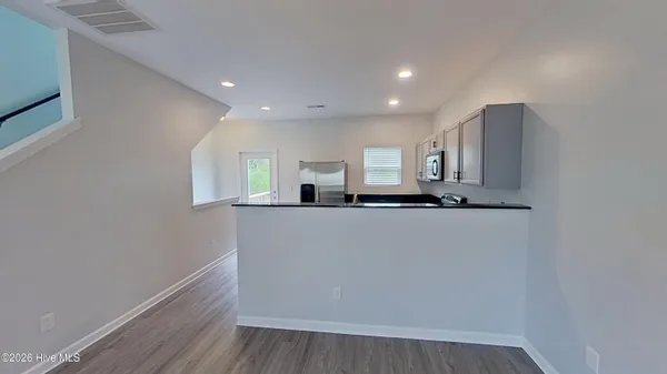 $2,800 | 709 Elton Avenue, Unit 1, Carolina Beach, NC 28428