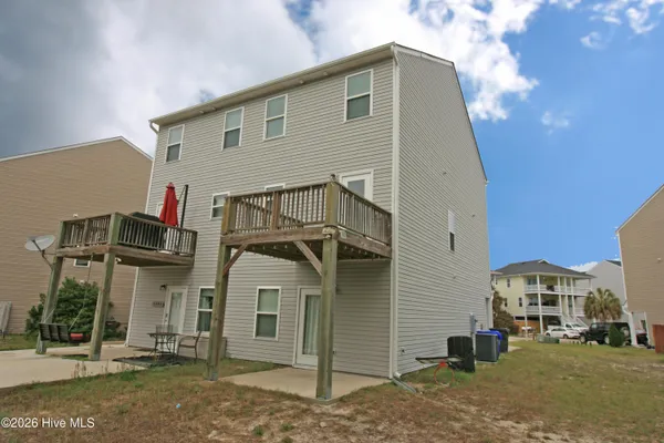 $2,800 | 709 Elton Avenue, Unit 1, Carolina Beach, NC 28428