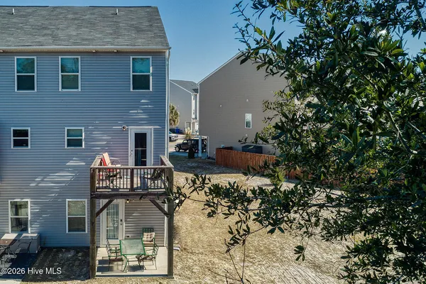 $2,800 | 709 Elton Avenue, Unit 1, Carolina Beach, NC 28428