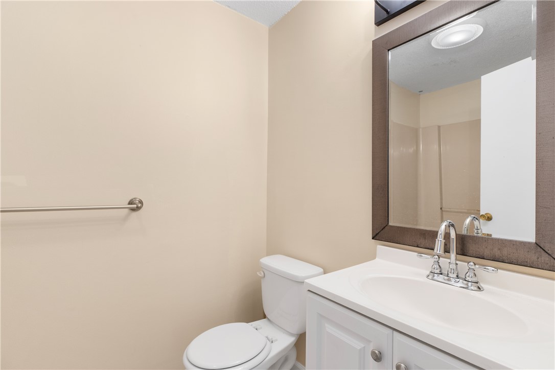 94 Ridgewood Road Middletown, RI 02842 - Photo 19 of 31