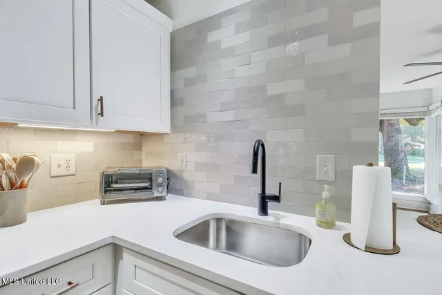 $90,000 | 118 Molokai, Unit D, Diamondhead, MS 39525