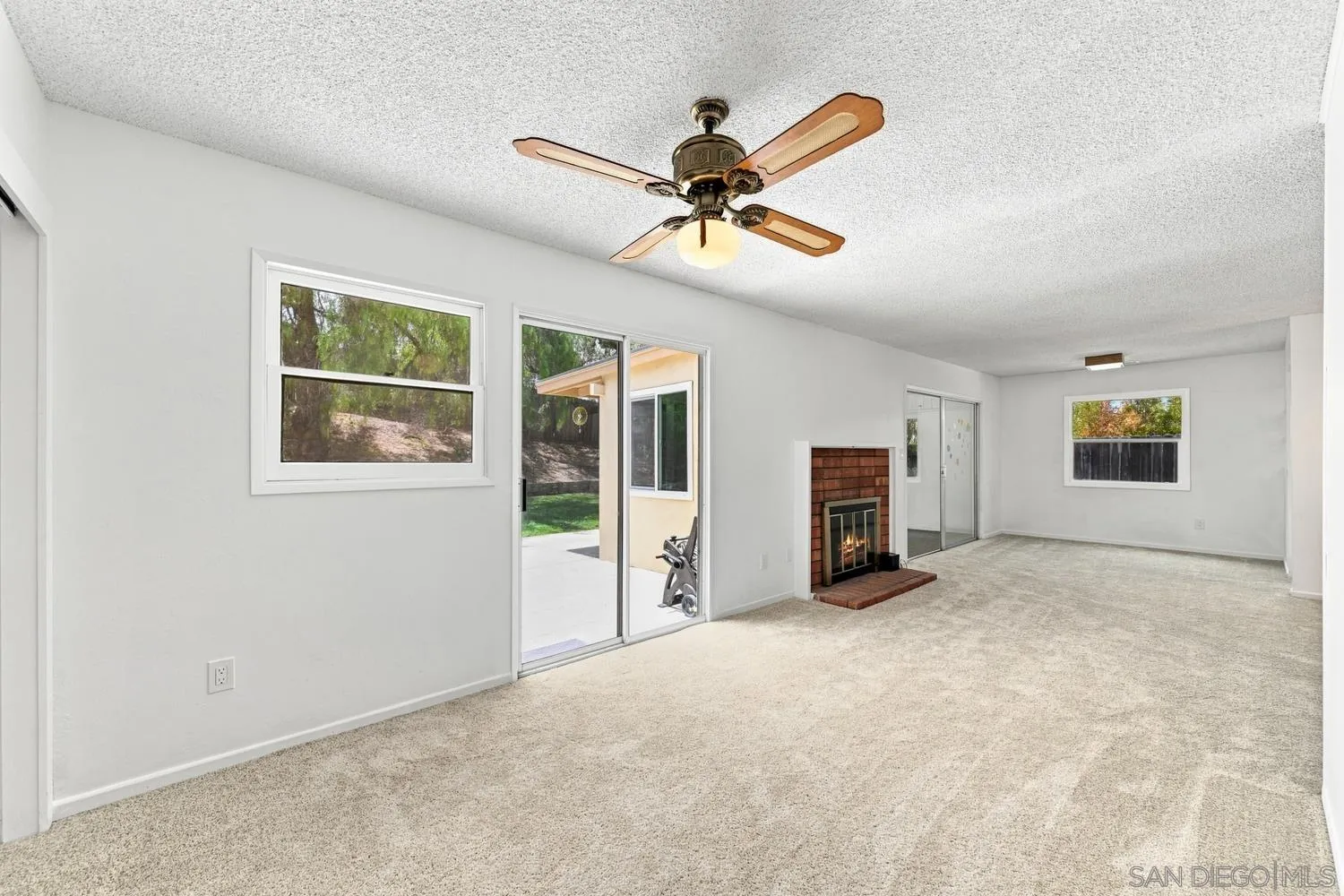 12509 Taunt Road Poway, CA 92064 - Photo 4 of 28 Gallery Image 4
