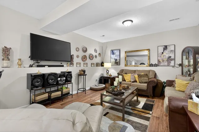 $720,000 | 215 North Avenue, Brockton, MA 02302