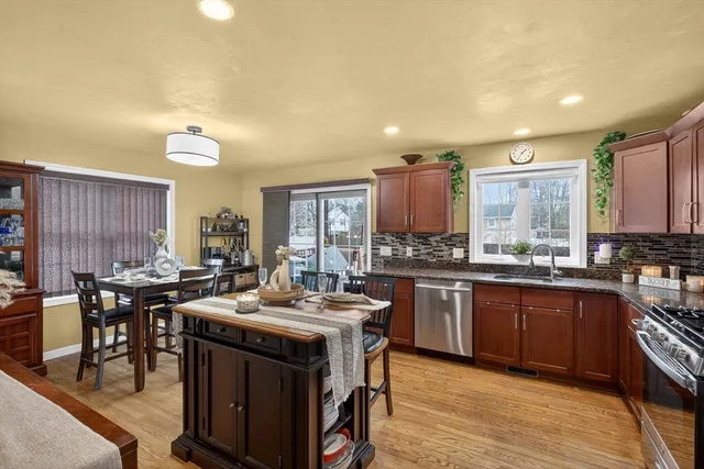 $720,000 | 215 North Avenue, Brockton, MA 02302