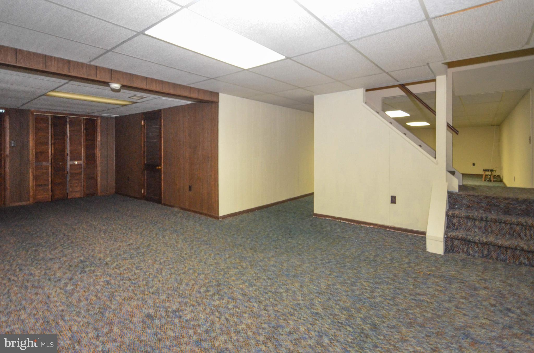 1076 Hawthorn Road Allentown, PA 18103 - Photo 23 of 33 Gallery Image 23