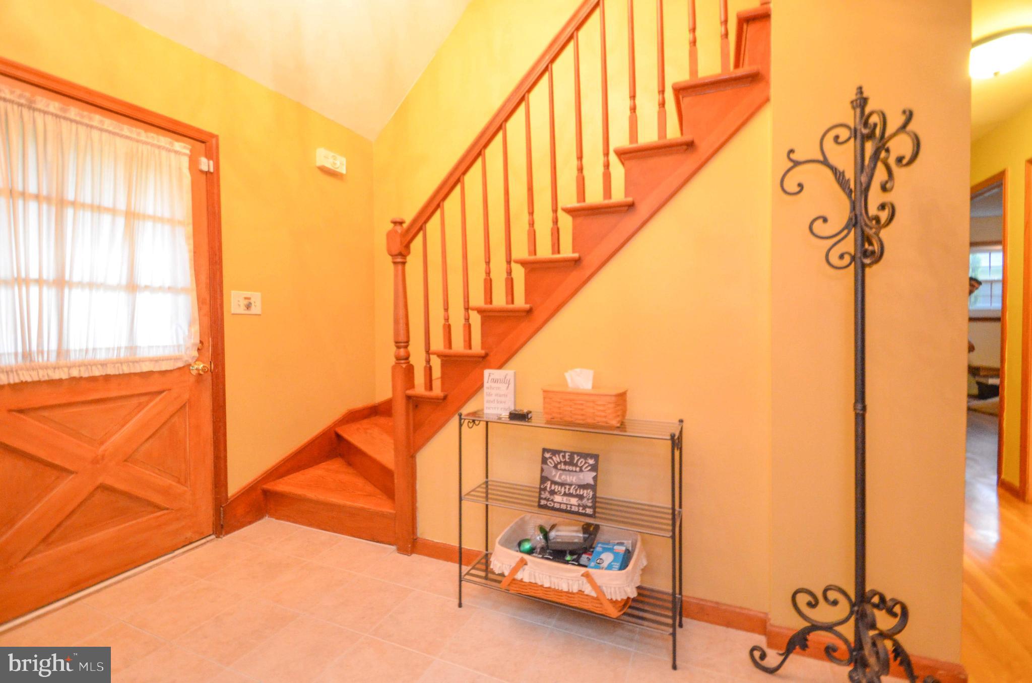 1076 Hawthorn Road Allentown, PA 18103 - Photo 25 of 33 Gallery Image 25