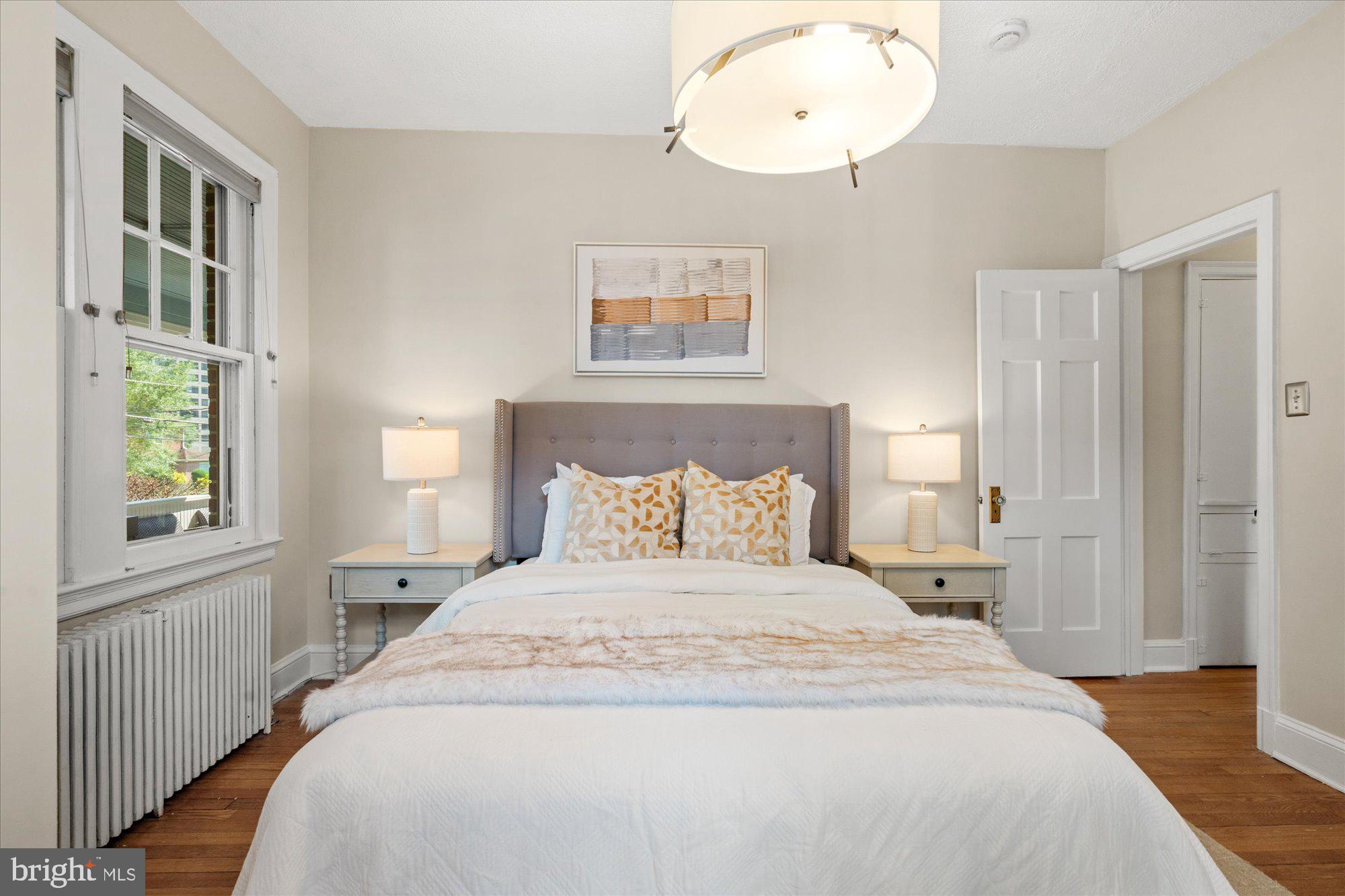 823 Bonifant Street Silver Spring, MD 20910 - Photo 19 of 42 Main level front bedroom
