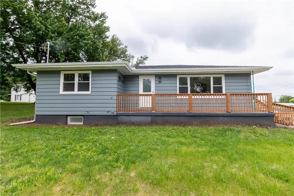 $219,900 | 200 Cherry Street, Maysville, MO 64469