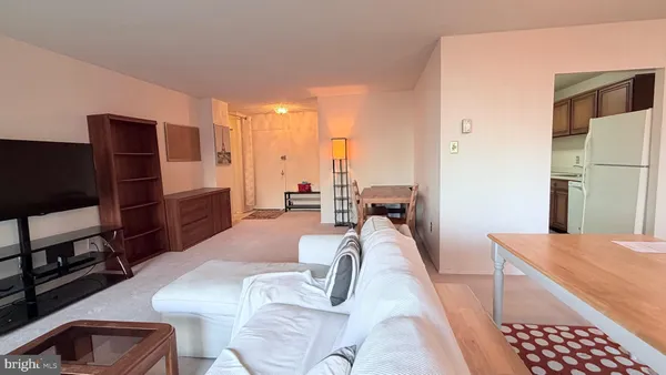 $148,000 | 6100 Westchester Park Drive, Unit 609, College Park, MD 20740