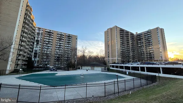 $148,000 | 6100 Westchester Park Drive, Unit 609, College Park, MD 20740