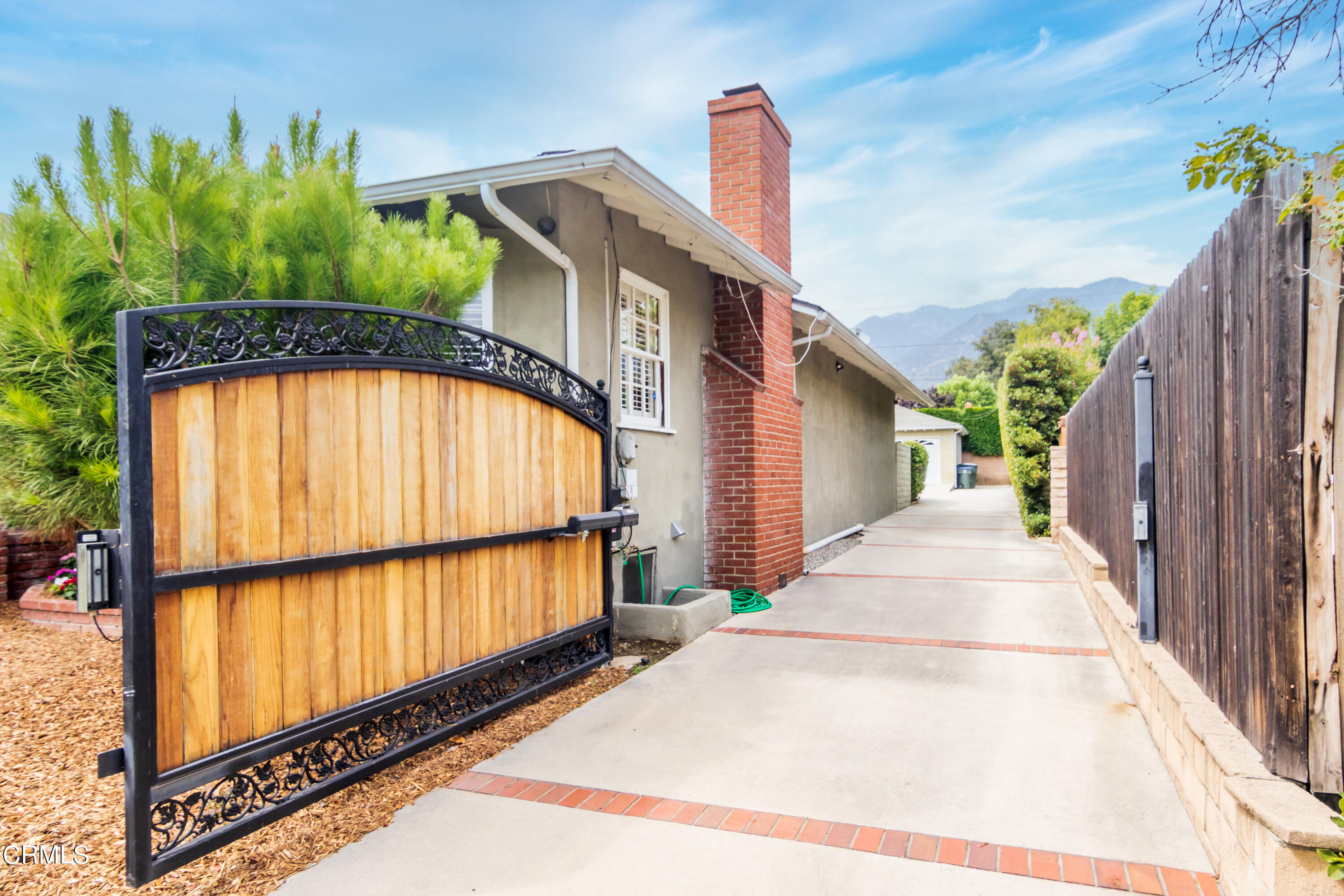 3635 Fairmeade Road Pasadena, CA 91107 - Photo 3 of 29 3635_Fairmeade-3