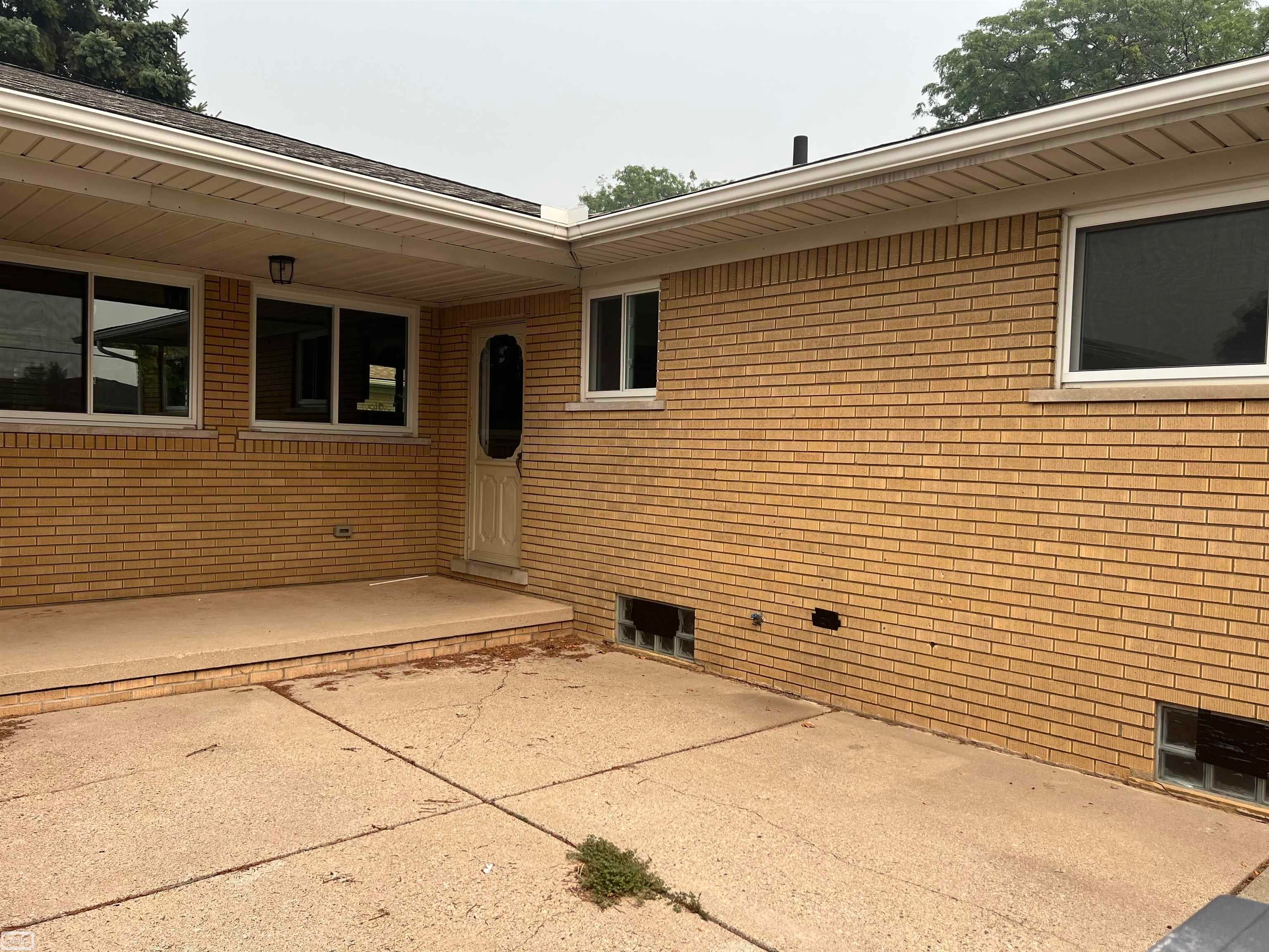 11266 Racine Road Warren, MI 48093 - Photo 16 of 19 Gallery Image 16