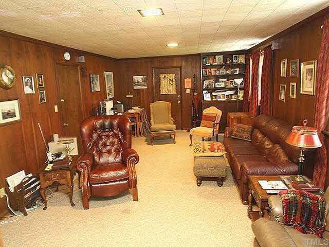 4308 Union Street Raleigh, NC 27609 - Photo 5 of 8 a living room with furniture