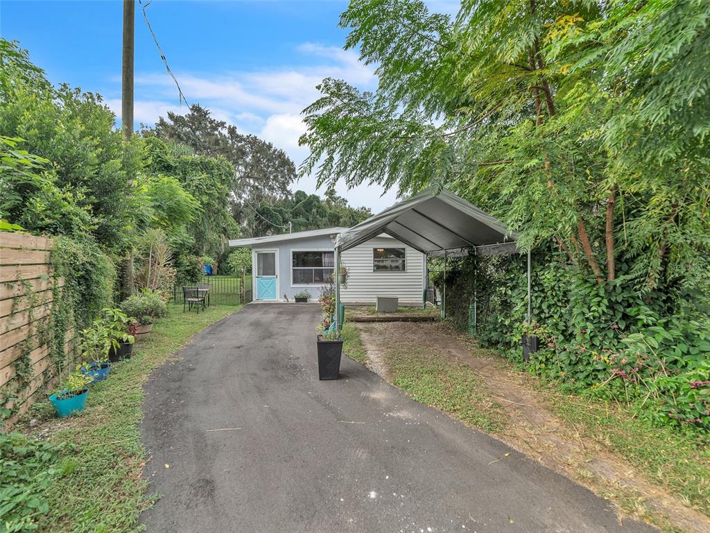 523 Coulter Road Brandon, FL 33511 - Photo 5 of 35 Gallery Image 5