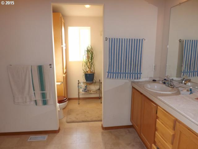 474 Inverness Road Woodland, WA 98674 - Photo 8 of 16 Gallery Image 8