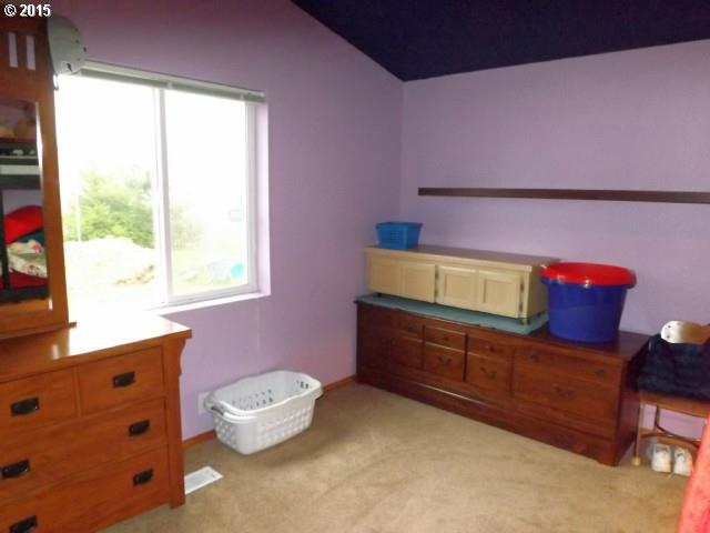 474 Inverness Road Woodland, WA 98674 - Photo 9 of 16 Bedroom