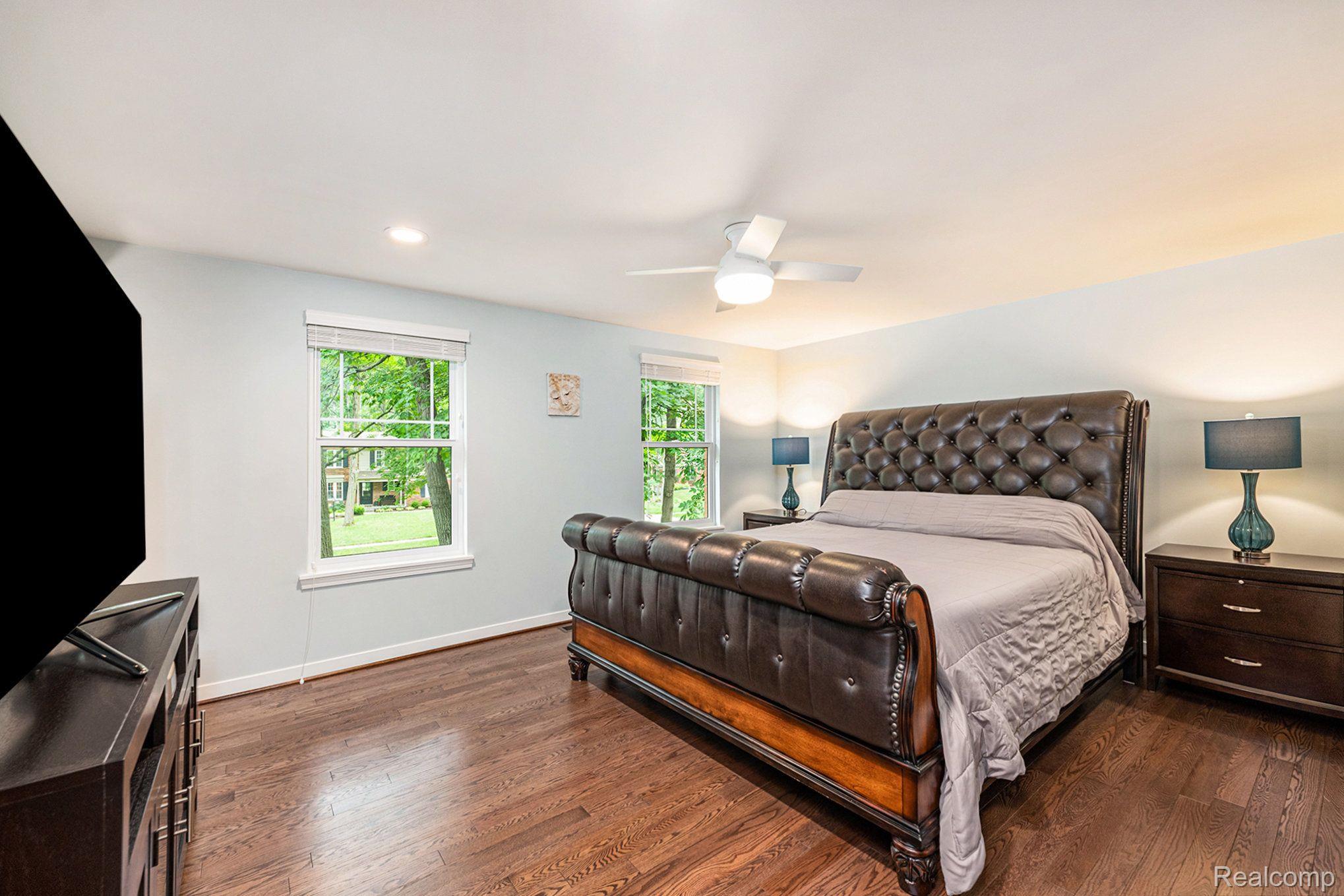 3540 Salem Road Troy, MI 48084 - Photo 17 of 38 Primary bedroom