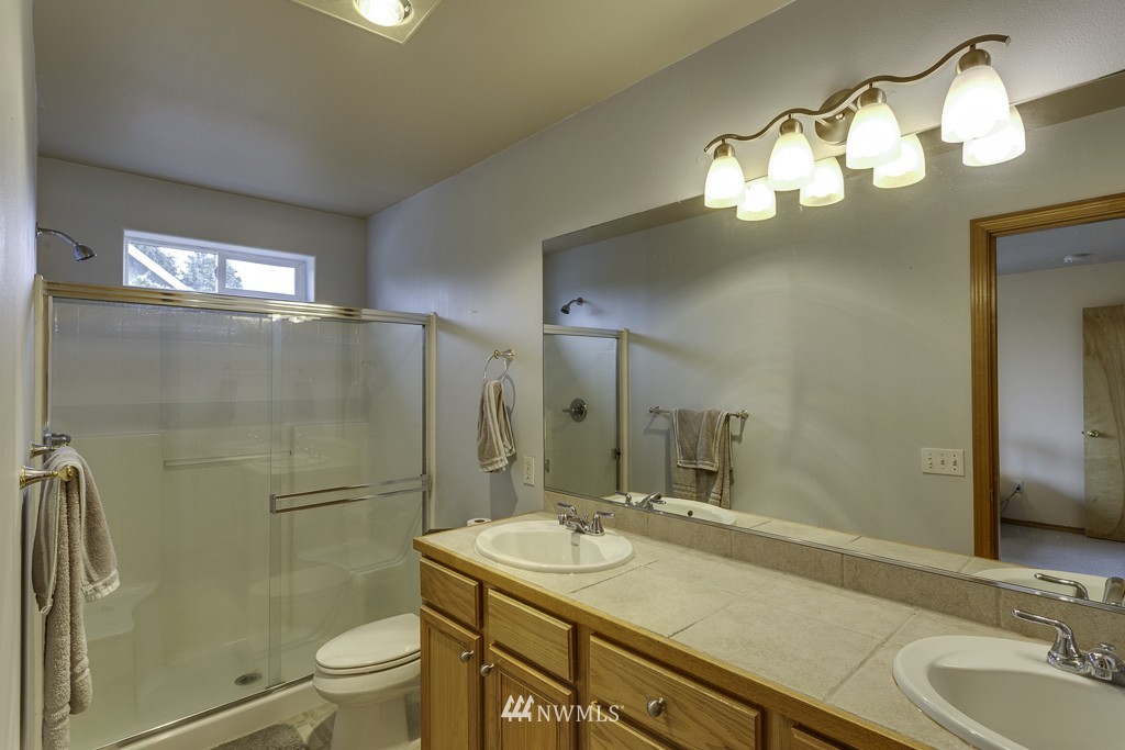 2030 Rucker Avenue, Unit 2 Everett, WA 98201 - Photo 8 of 9