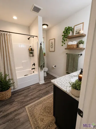 $2,200 | 38510 Maidens Blush Street, Gonzales, LA 70737