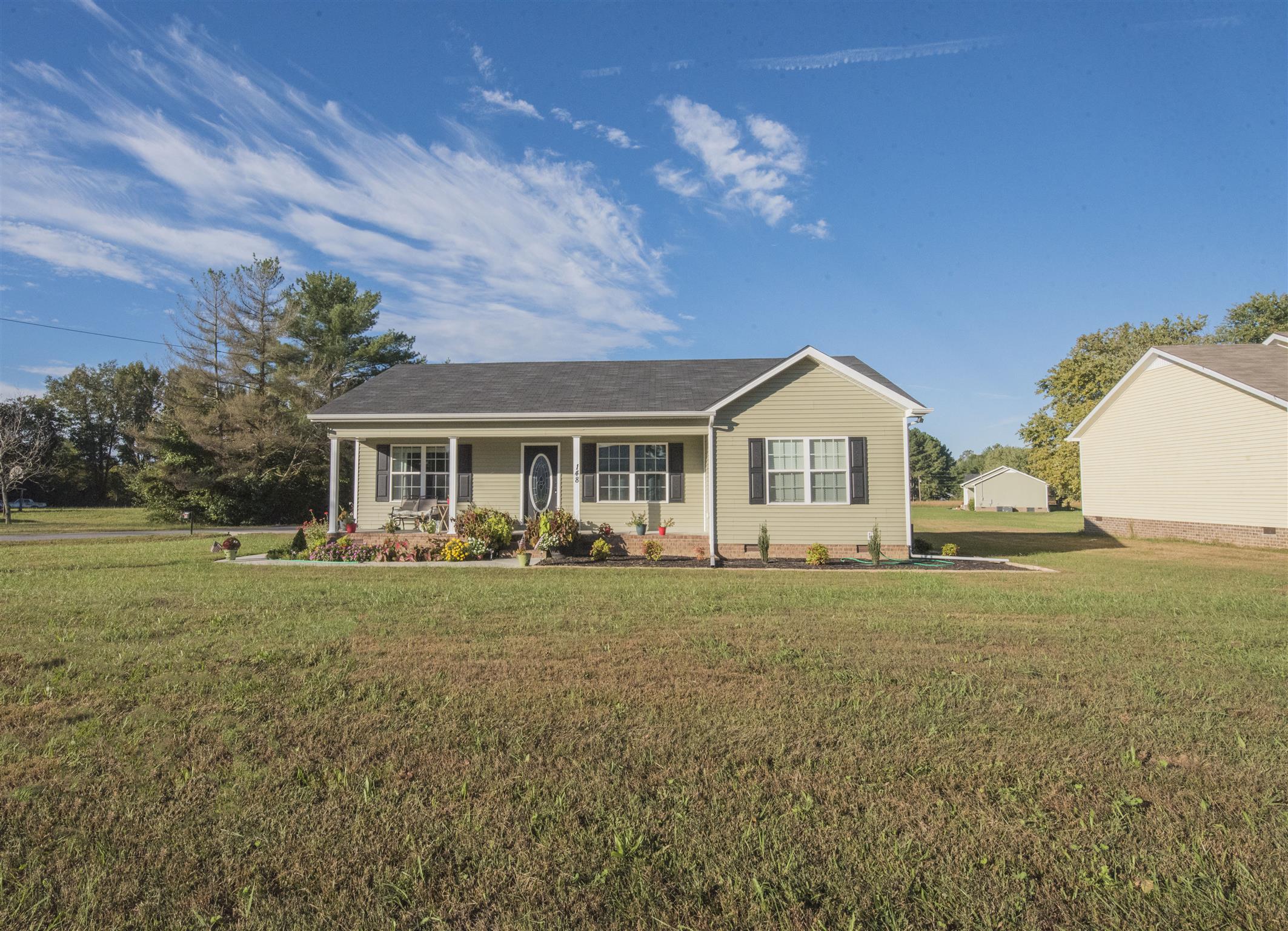 148 New Hope Road Manchester, TN 37355 - Photo 28 of 30 a front view of house with yard and green space