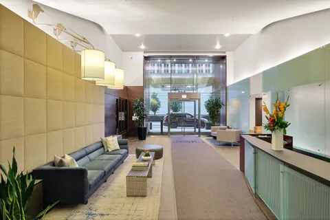 $1,000,000 | 240 East Illinois Street, Unit 3001, Chicago, IL 60611