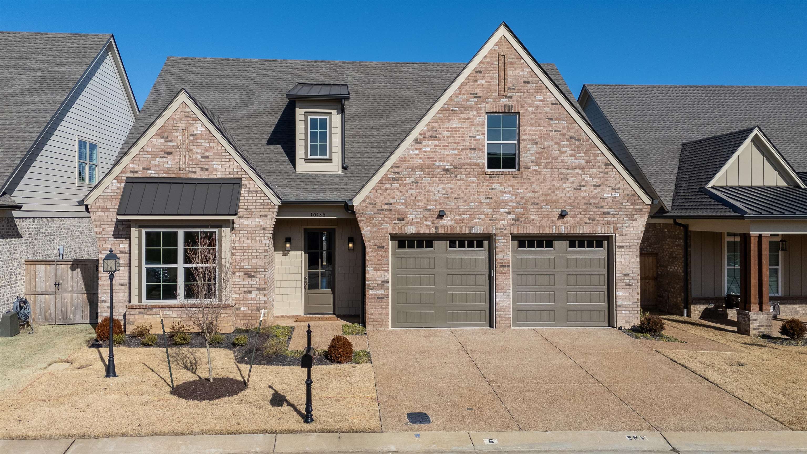 10136 Cliveden Circle North Collierville, TN 38017 - Photo 3 of 39 View of front facade featuring a garage