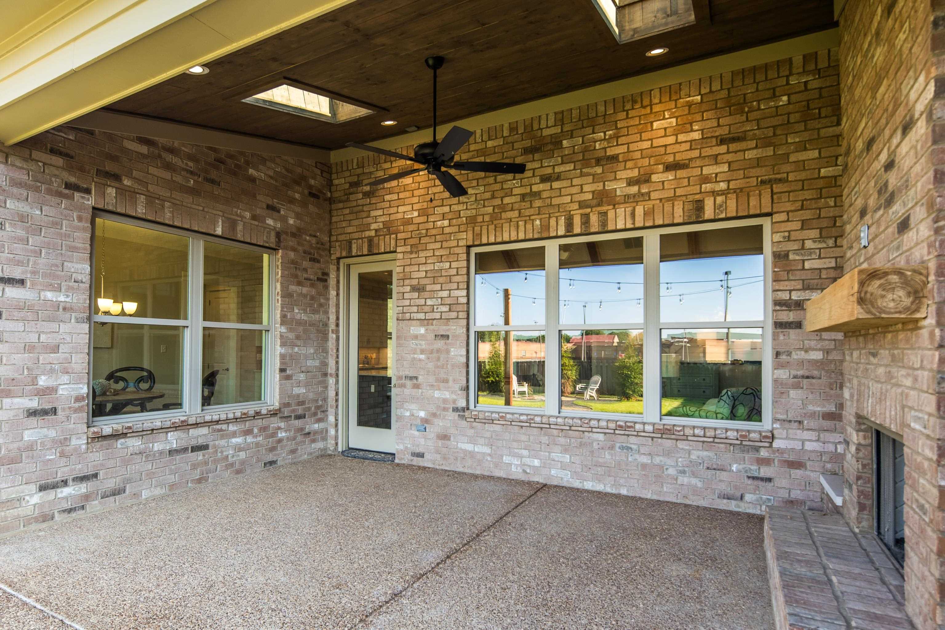 10136 Cliveden Circle North Collierville, TN 38017 - Photo 35 of 39 View of patio featuring ceiling fan