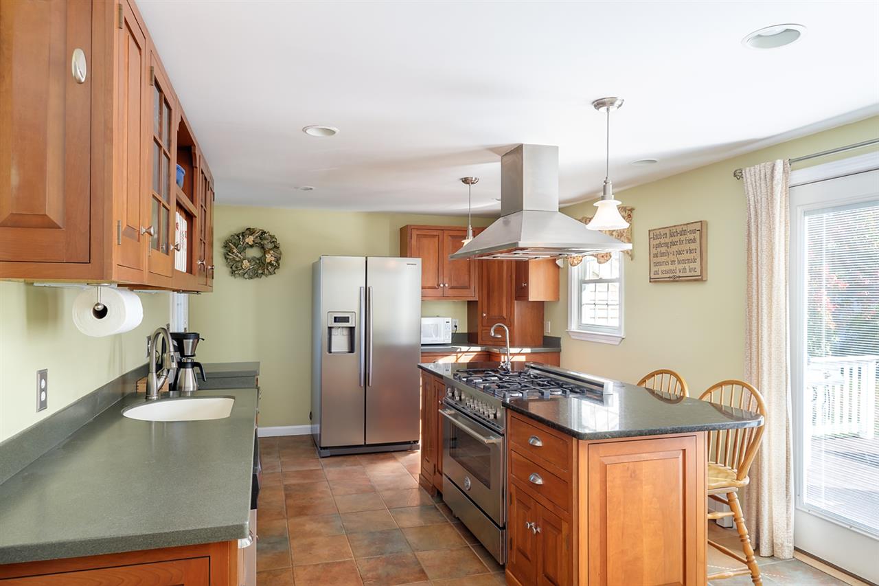152 Little River Road Hampton, NH 03842 - Photo 17 of 32