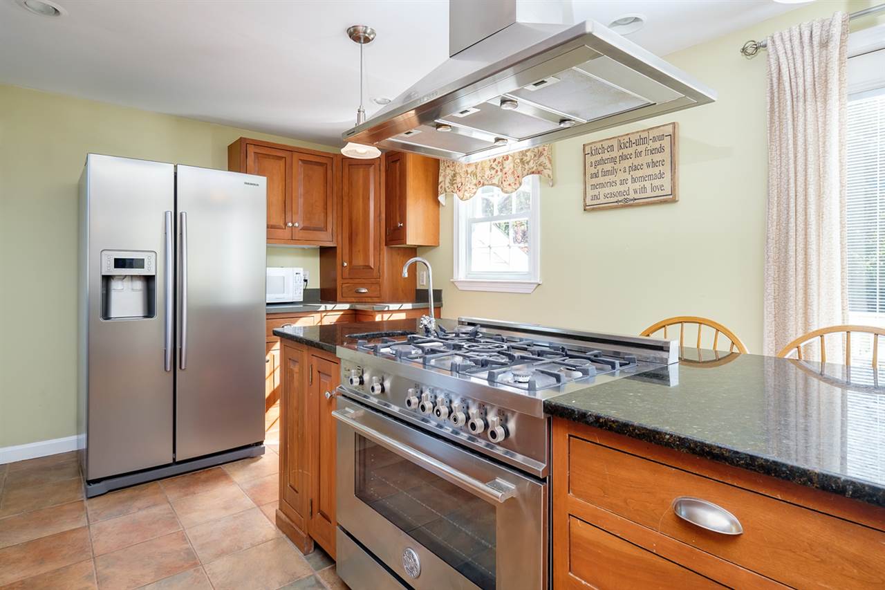 152 Little River Road Hampton, NH 03842 - Photo 18 of 32
