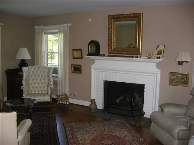 781 Lincoln Road Grosse Pointe, MI 48230 - Photo 9 of 21 31040640-8.JPG
