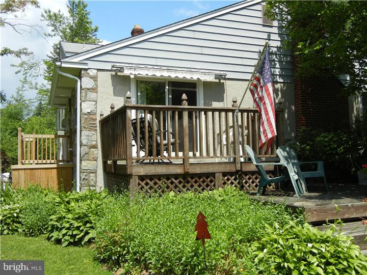 138 Swedesford Road Upper Gwynedd, PA 19002 - Photo 9 of 9 Deck