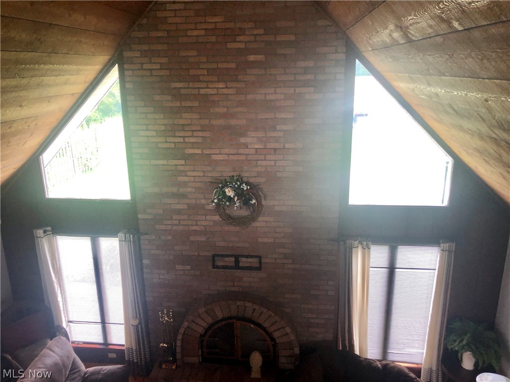 1949 Lyntz Townline Road Southwest Warren, OH 44481 - Photo 8 of 25 Gallery Image 8