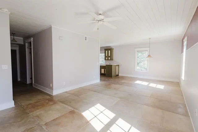 $499,900 | 143 Merry Christmas Lane, Mineral Point, WI 53565