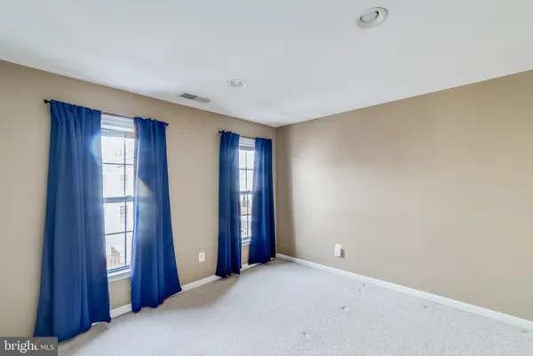 $3,500 | 22072 Avonworth Square, Broadlands, VA 20148