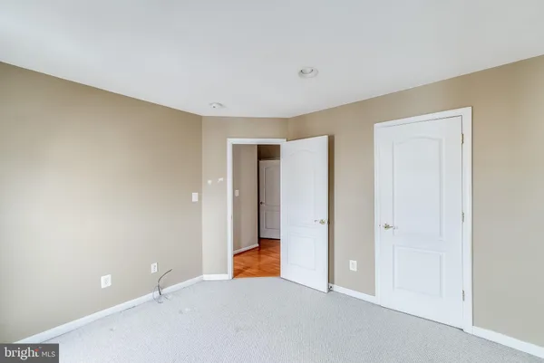 $3,500 | 22072 Avonworth Square, Broadlands, VA 20148