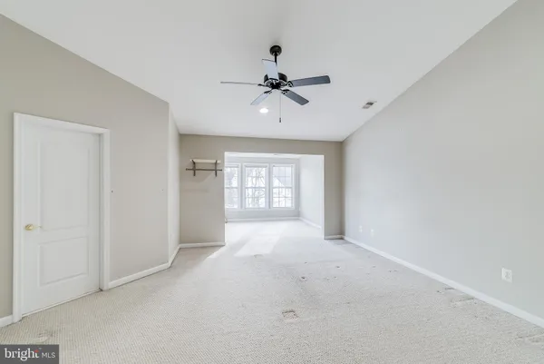 $3,500 | 22072 Avonworth Square, Broadlands, VA 20148