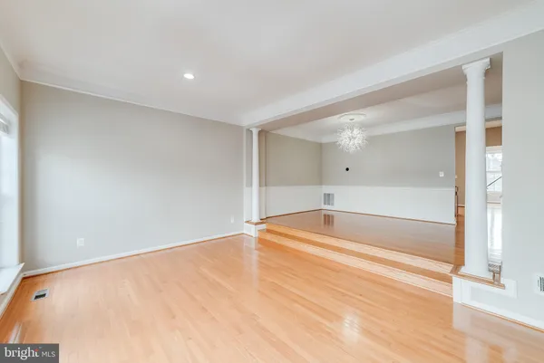 $3,500 | 22072 Avonworth Square, Broadlands, VA 20148