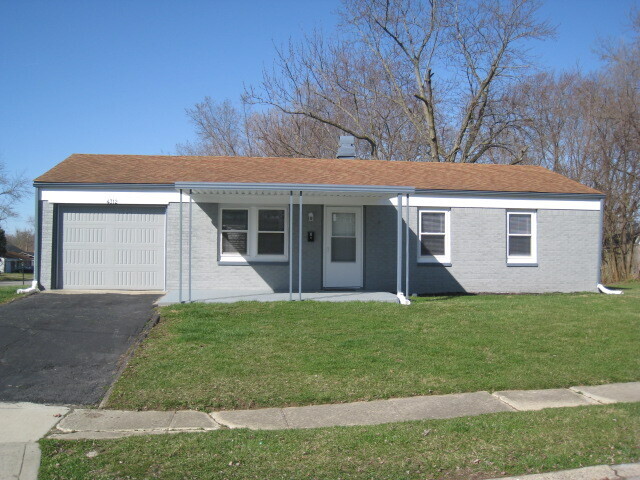 4312 East Elizabeth St  