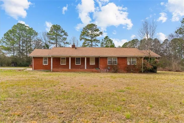 $228,000 | 502 Liberty Road Southwest, Calhoun, GA 30701