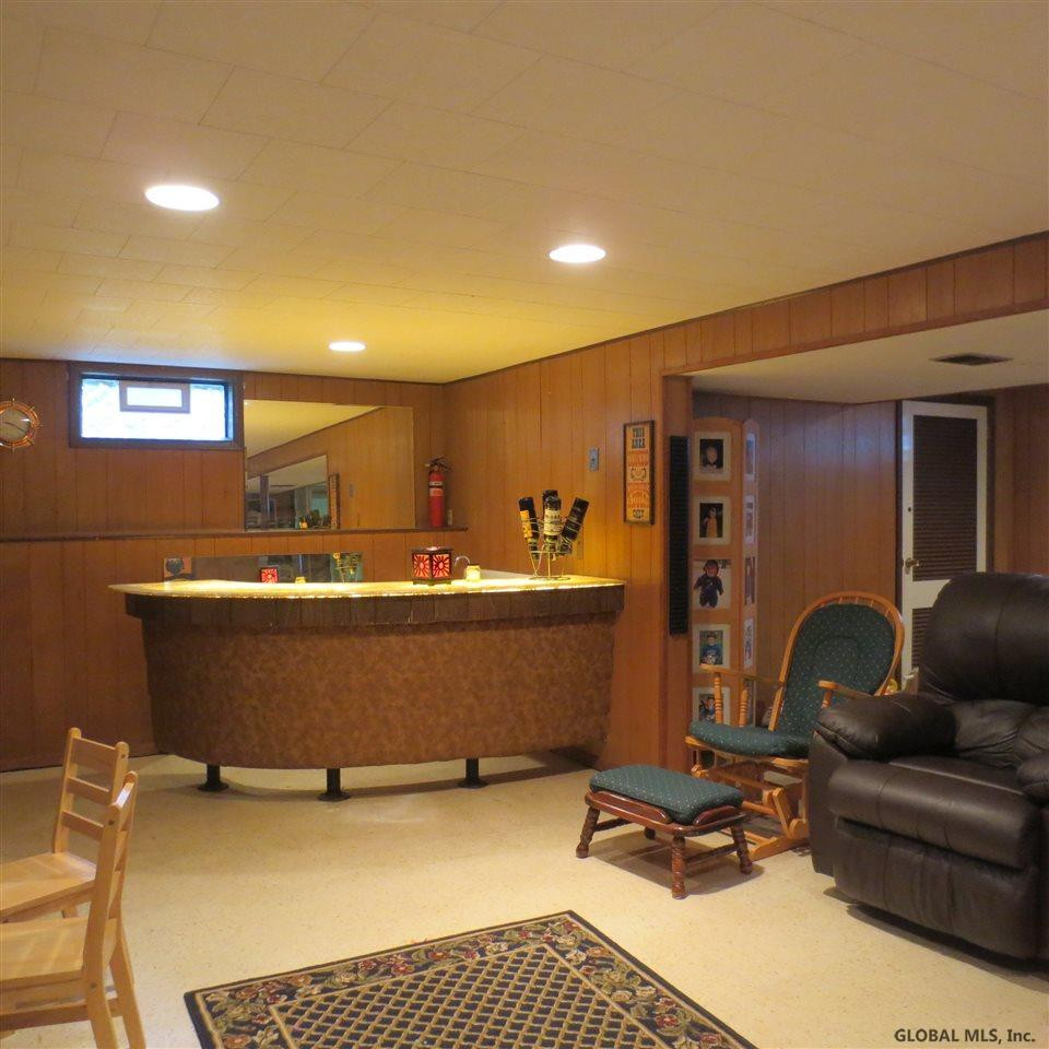 62 Hunting Road Colonie, NY 12205 - Photo 18 of 25 Photo 18