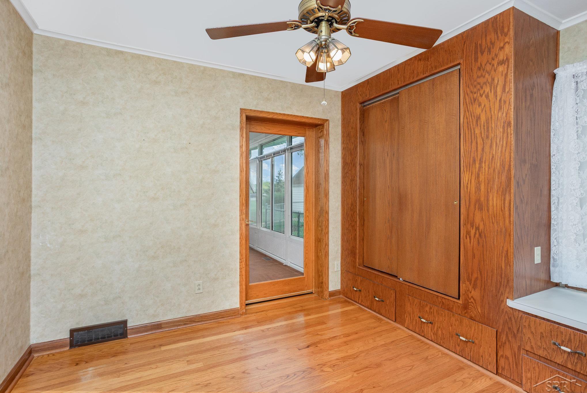 6140 Shattuck Road Saginaw, MI 48603 - Photo 15 of 32 50189570-796cda58-9618-400c-a5d5-f3faa0850168.JPG