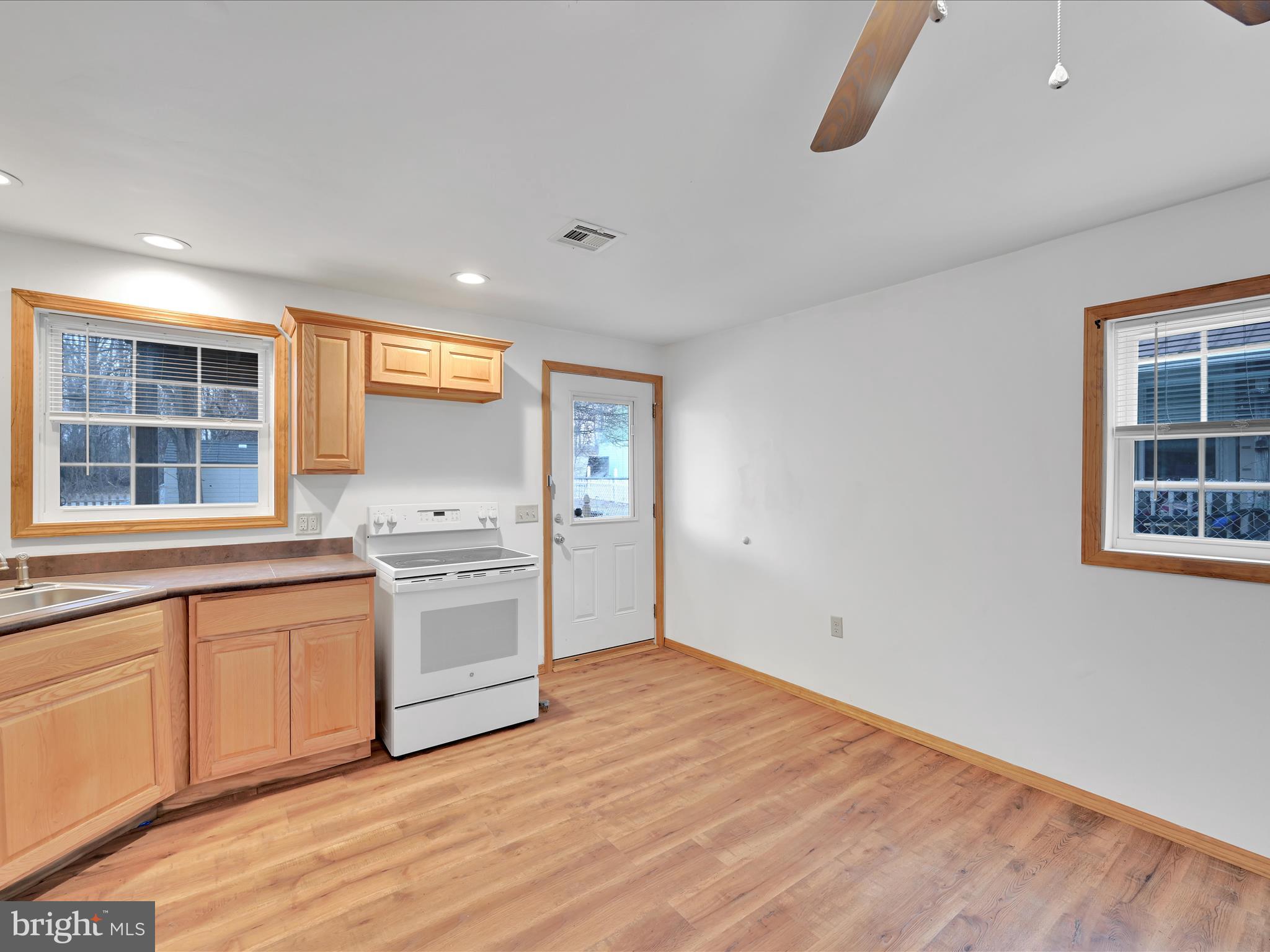 52 North Sheridan Road Newmanstown, PA 17073 - Photo 13 of 30 Gallery Image 13