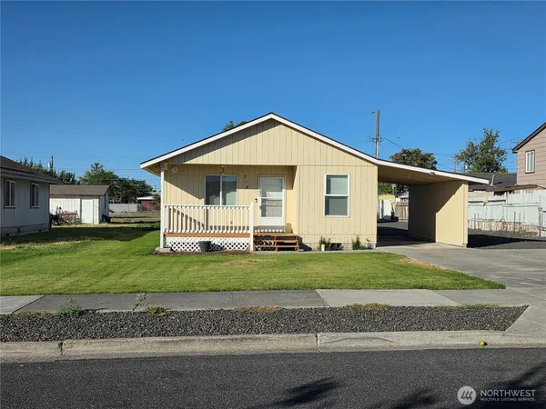 $265,000 | 714 South Michael Avenue, Moses Lake, WA 98837