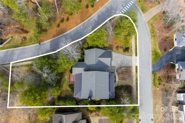 $1,875,000 | 5 Cleftridge Court, Asheville, NC 28803