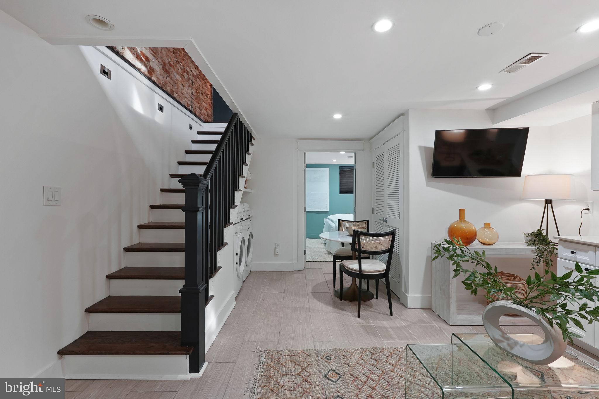 925 9th Street Northeast Washington, DC 20002 - Photo 14 of 34 Gallery Image 14