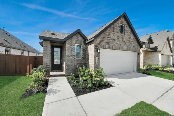 $2,200 | 1058 Blue Stone Drive, Beasley, TX 77417