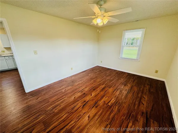 $1,275 | 105 East Railroad Street, Pembroke, NC 28372