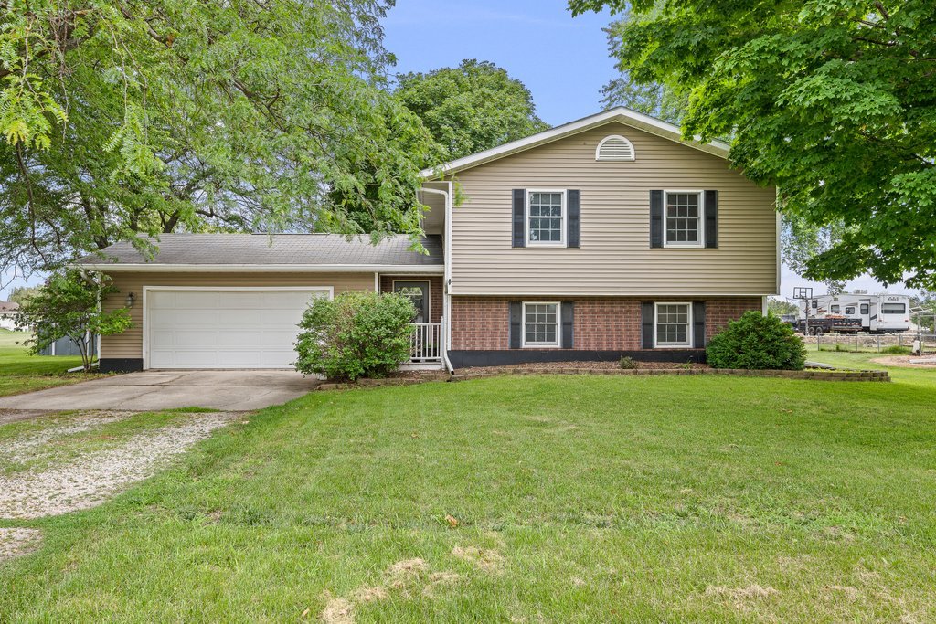 14 Pleasant View Drive Annawan, IL 61234 - Photo 1 of 49