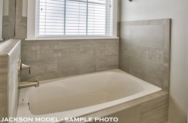 $579,558 | 3829 Ardmore Lane, Tallahassee, FL 32308