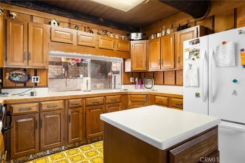 $420,000 | 6265 Nacimiento Shores Road, Unit 2, Bradley, CA 93426